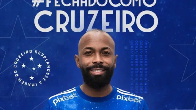 Chay ex Botafogo é anunciado como novo reforço do Cruzeiro para Série