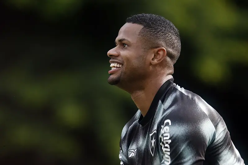 Cruzeiro desiste de contratação de Júnior Santos do Botafogo após