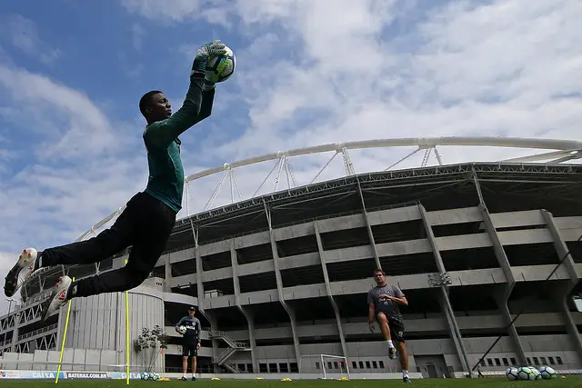andrew goleiro botafogo andrew goleiro botafogo
