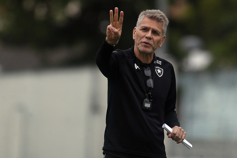 Botafogo Flamengo escalação