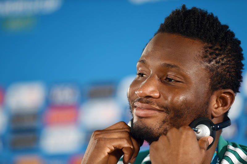 Obi Mikel Botafogo imprensa internacional