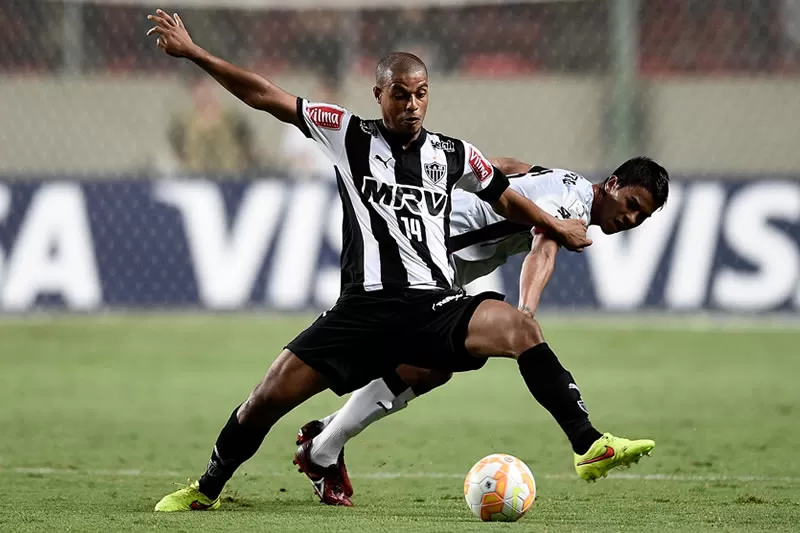 Lucas Cândido Botafogo Atlético-MG
