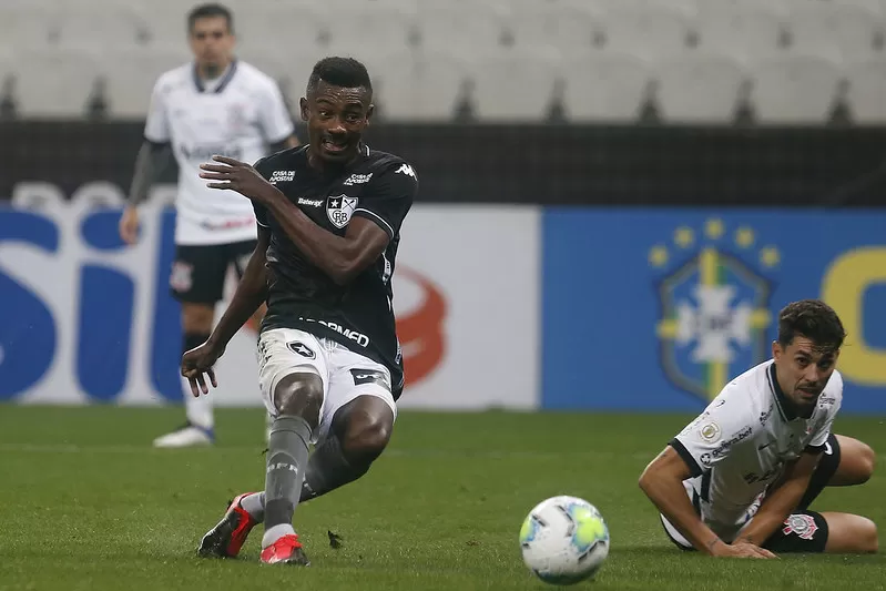 Kalou Botafogo Corinthians