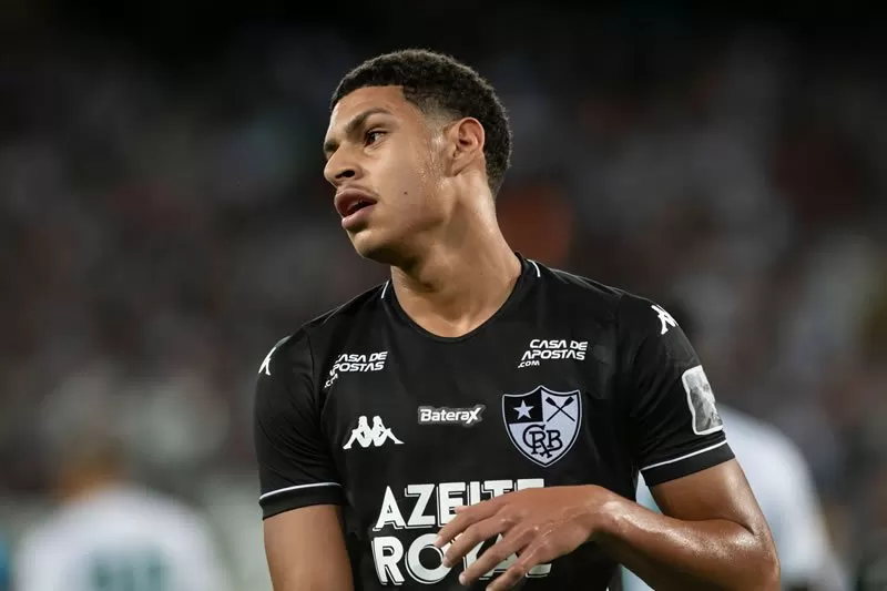 Luis Henrique Crystal Palace