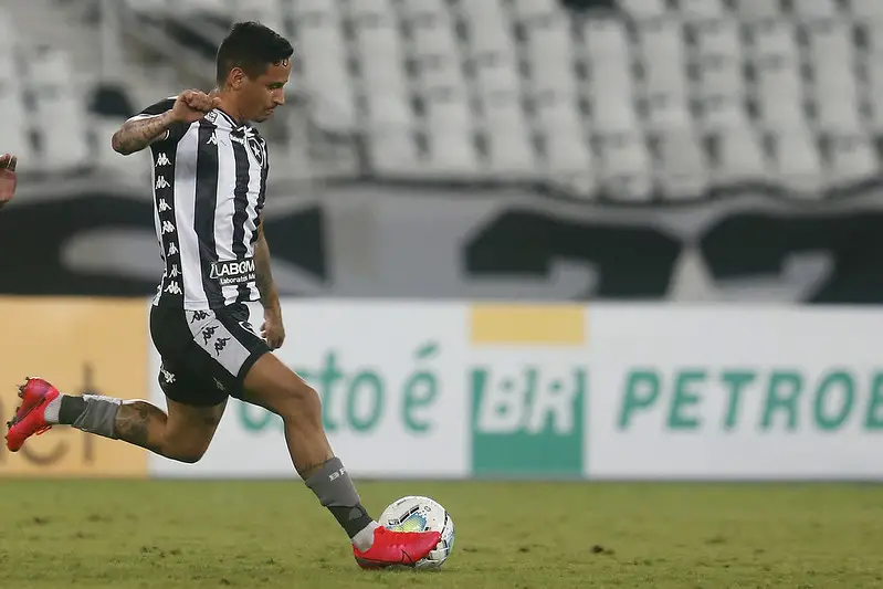 athletico-pr botafogo escalação luiz otavio