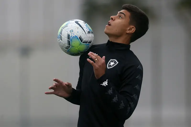 botafogo dispensa fernando