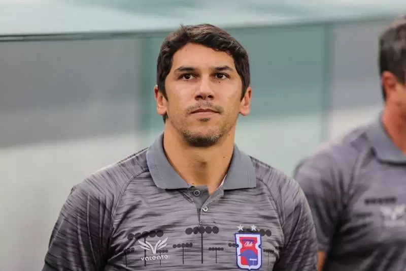 Lucio Flávio Botafogo Paraná