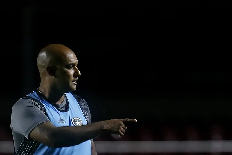 felipe lucena botafogo são paulo