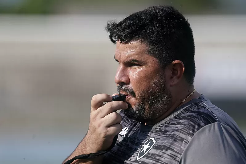 Eduardo Barroca Botafogo diretoria