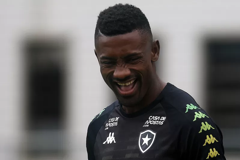 Kalou Botafogo rescisão