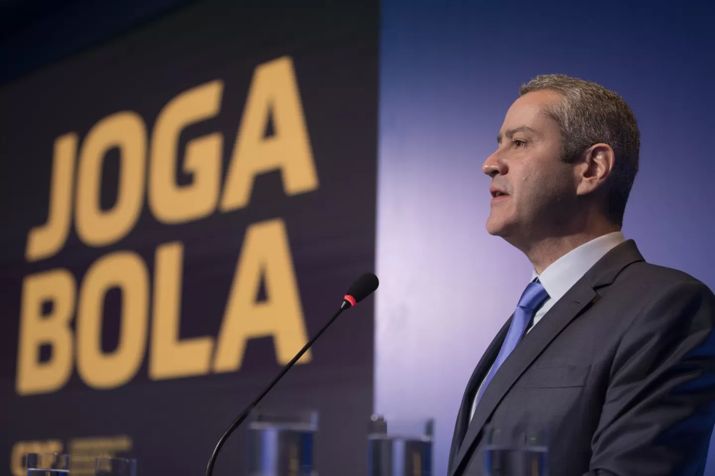 cbf virada mesa brasileiro