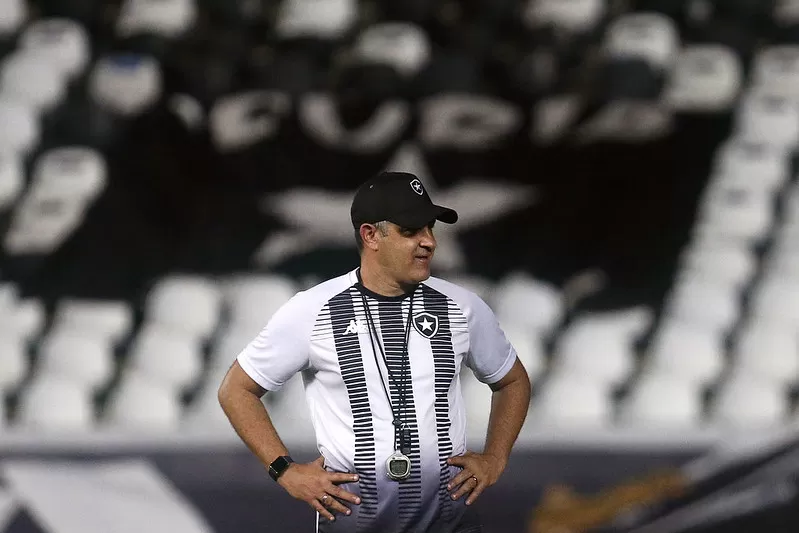 Botafogo Flamengo escalação