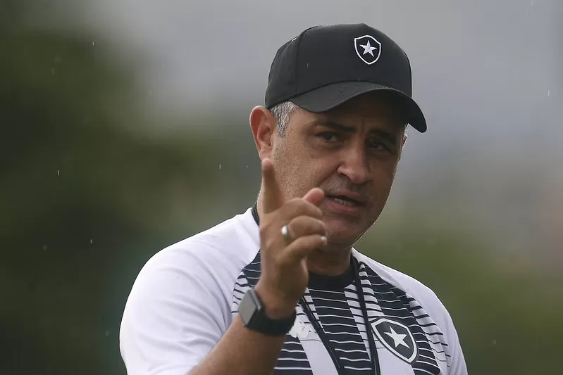 Marcelo Chamusca Botafogo Resende escalação