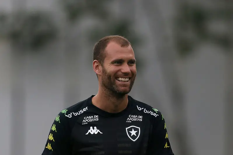 carli botafogo