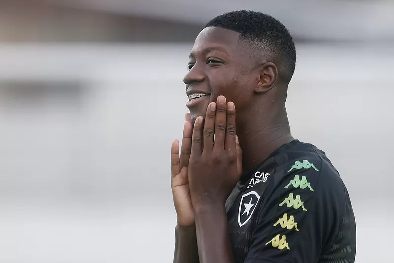 babi botafogo athletico