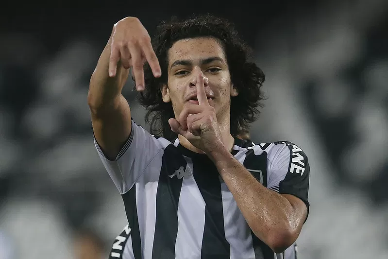 matheus nascimento botafogo