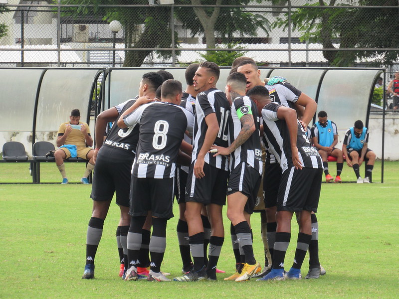 Floresta Botafogo escalação