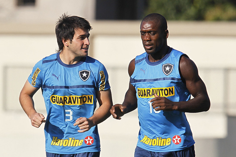 Lodeiro Botafogo Europa