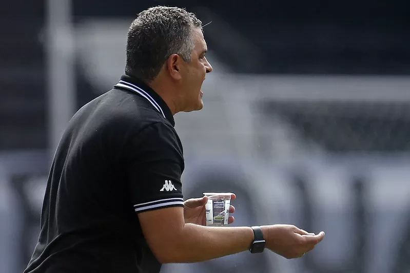 chamusca botafogo vasco