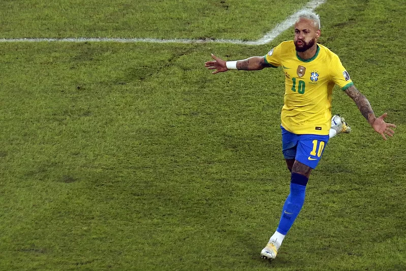 Neymar Nilton Santos