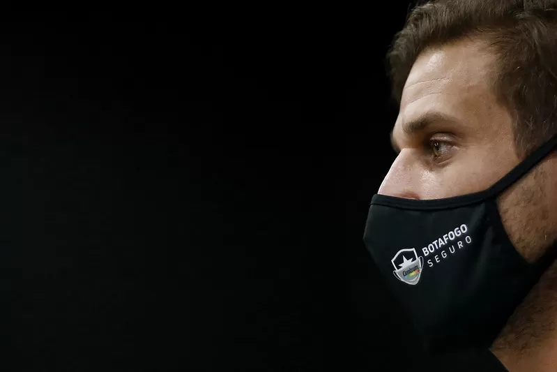 rafael moura estreia botafogo