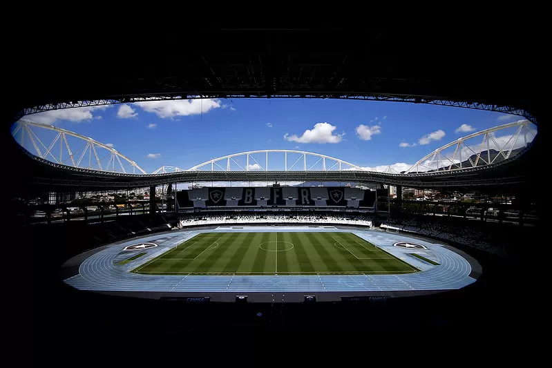 botafogo nilton santos naming rights