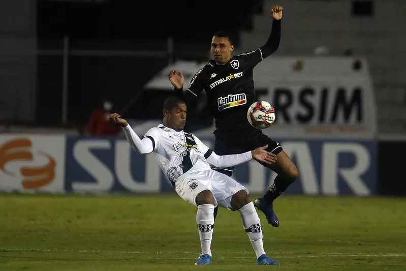 botafogo ponte preta enderson gilvan