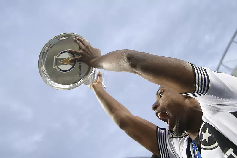 kanu botafogo corinthians