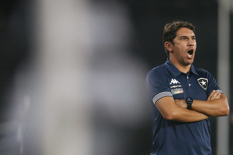 botafogo flamengo lucio flavio