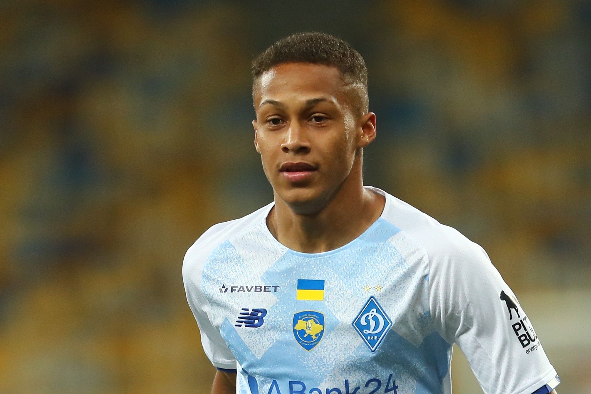 botafogo vitinho dinamo kiev