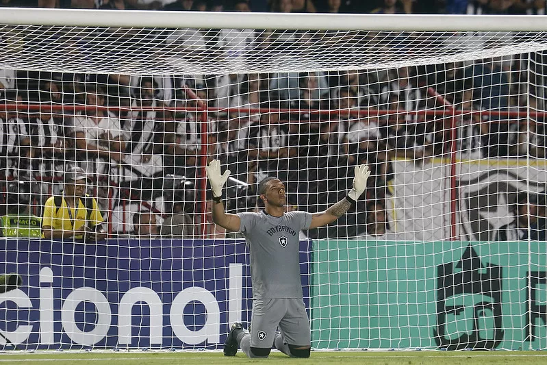 loffredo diego loureiro botafogo atletico-go brasileiro