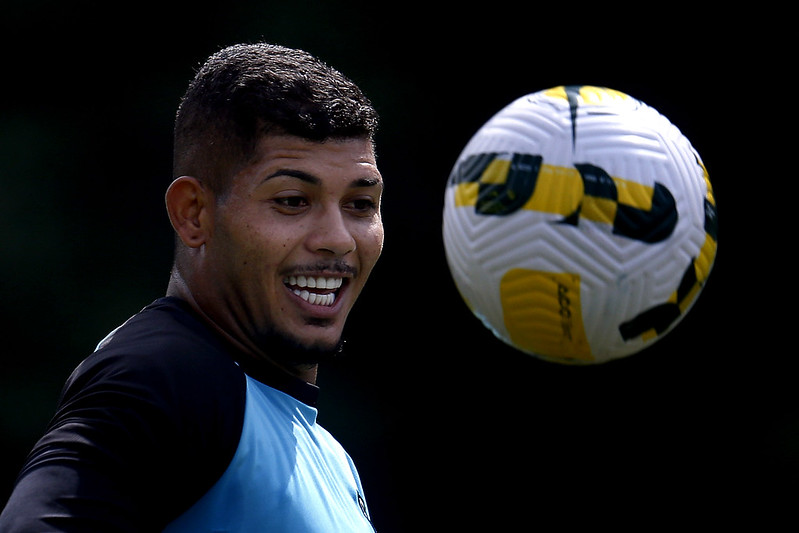 erison botafogo adriano imperador