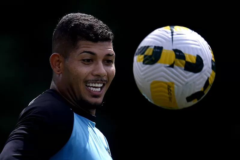 erison botafogo adriano imperador