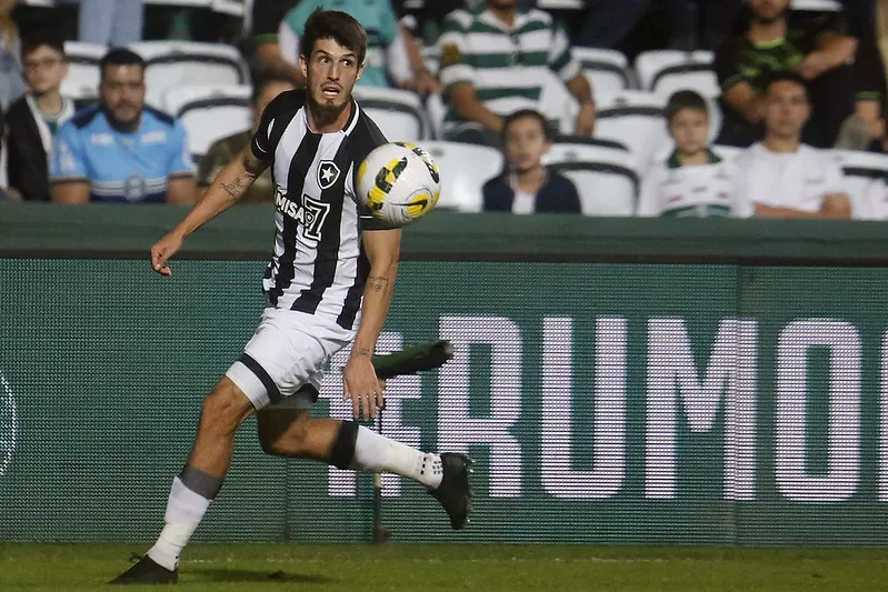 lucas piazon botafogo