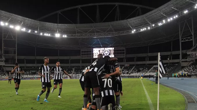 7 a 0: Para jornalistas, Botafogo é favorito contra o Avaí pelo Campeonato  Brasileiro - Fogo na Rede