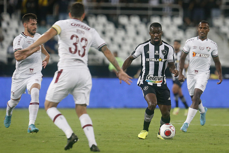 botafogo fluminense brasileiro