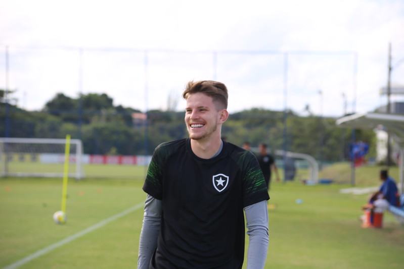 gabriel toebe botafogo bahia campeonato brasileiro sub-20