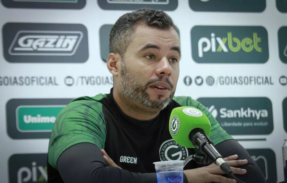 jair ventura botafogo goias
