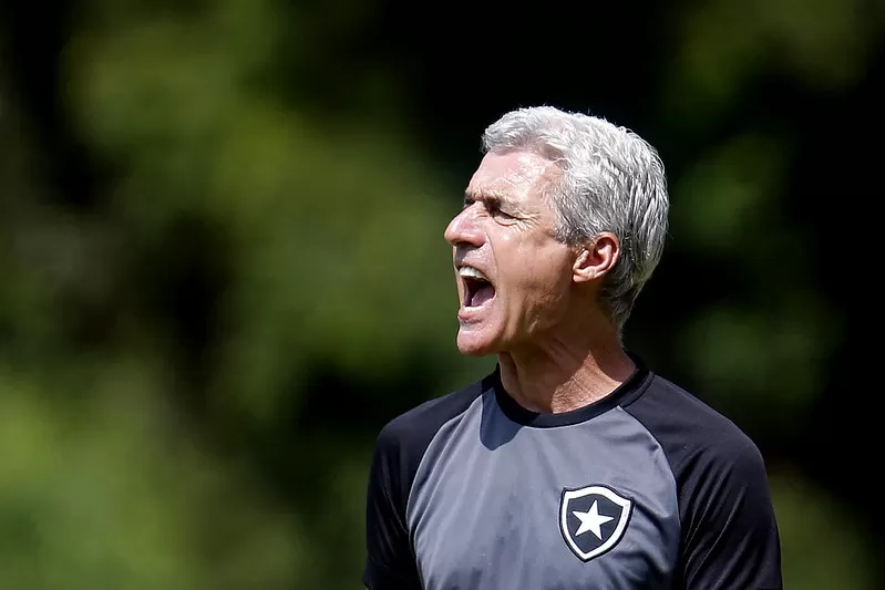 luis castro botafogo imprensa