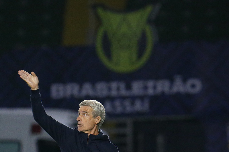 botafogo bragantino luis castro