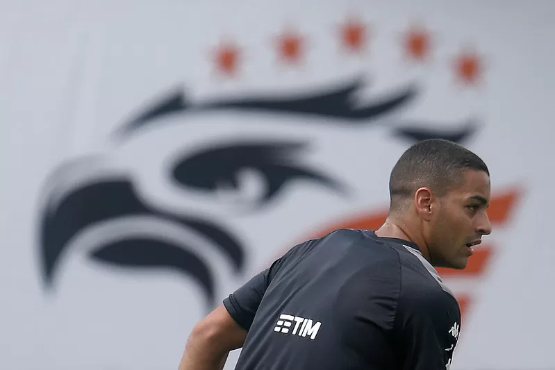 felipe ferreira botafogo chapecoense