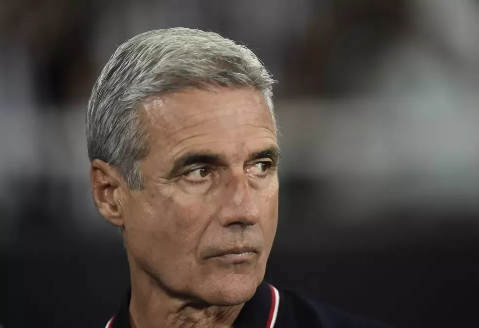 luis castro botafogo athletico brasileiro