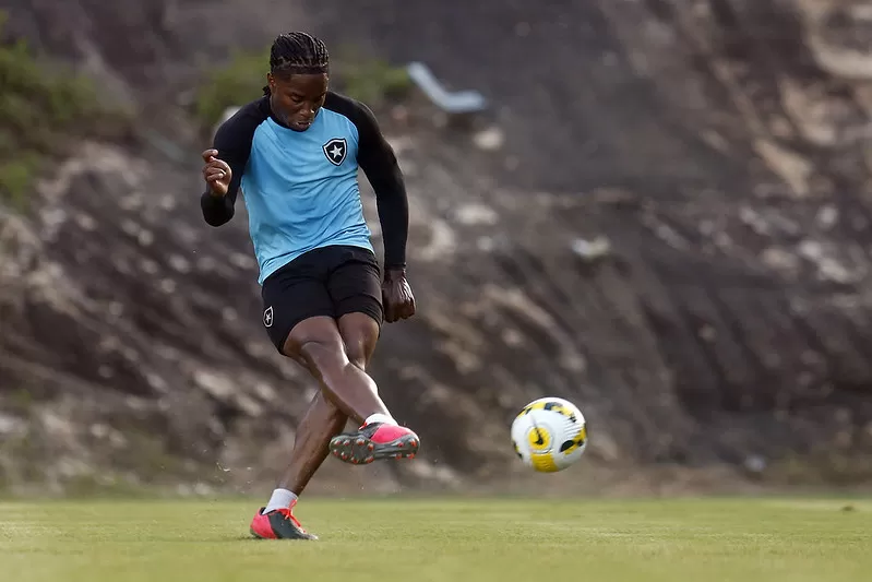 botafogo flamengo daniel cruz