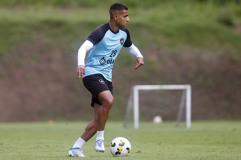 botafogo victor sa atletico-go