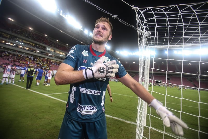 lucas perri náutico botafogo