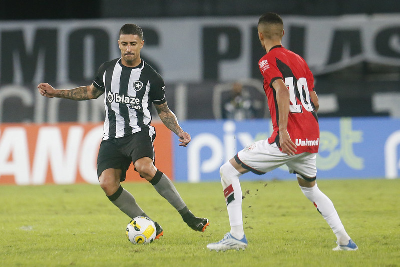 philipe sampaio luis castro botafogo atletico-go