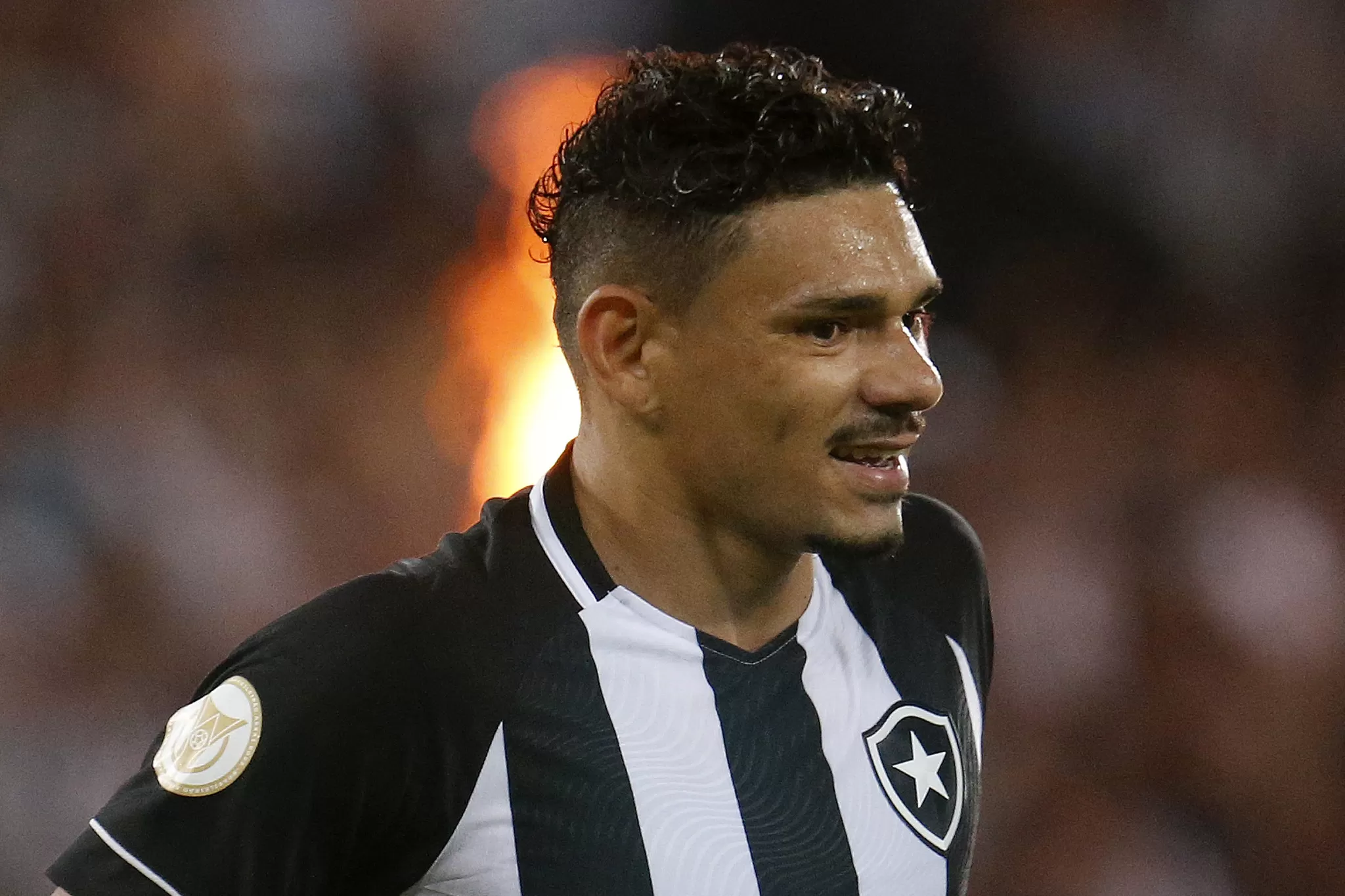 guto ferreira tiquinho soares botafogo