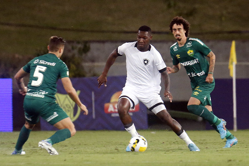 botafogo cuiabá campeonato brasileiro