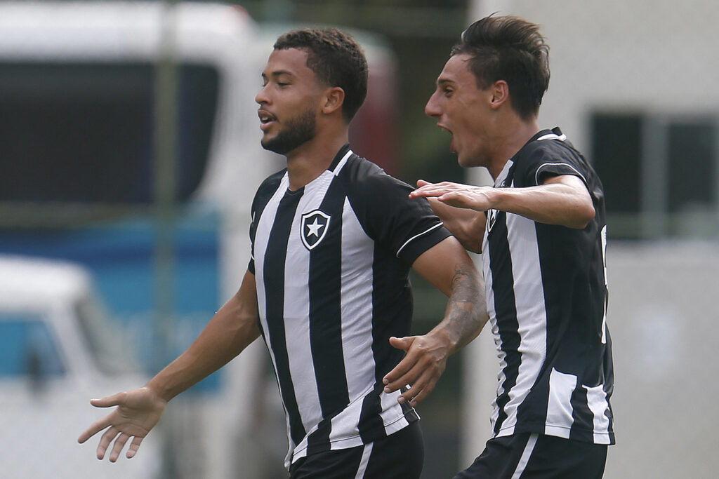 Botafogo perde para o Fluminense, mas avança à final da Copa Rio OPG ...