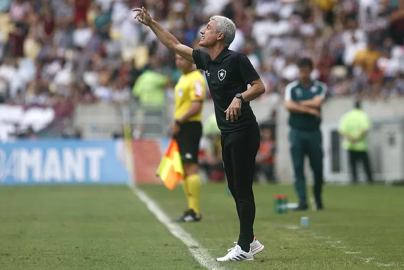 luis castro botafogo fluminense libertadores